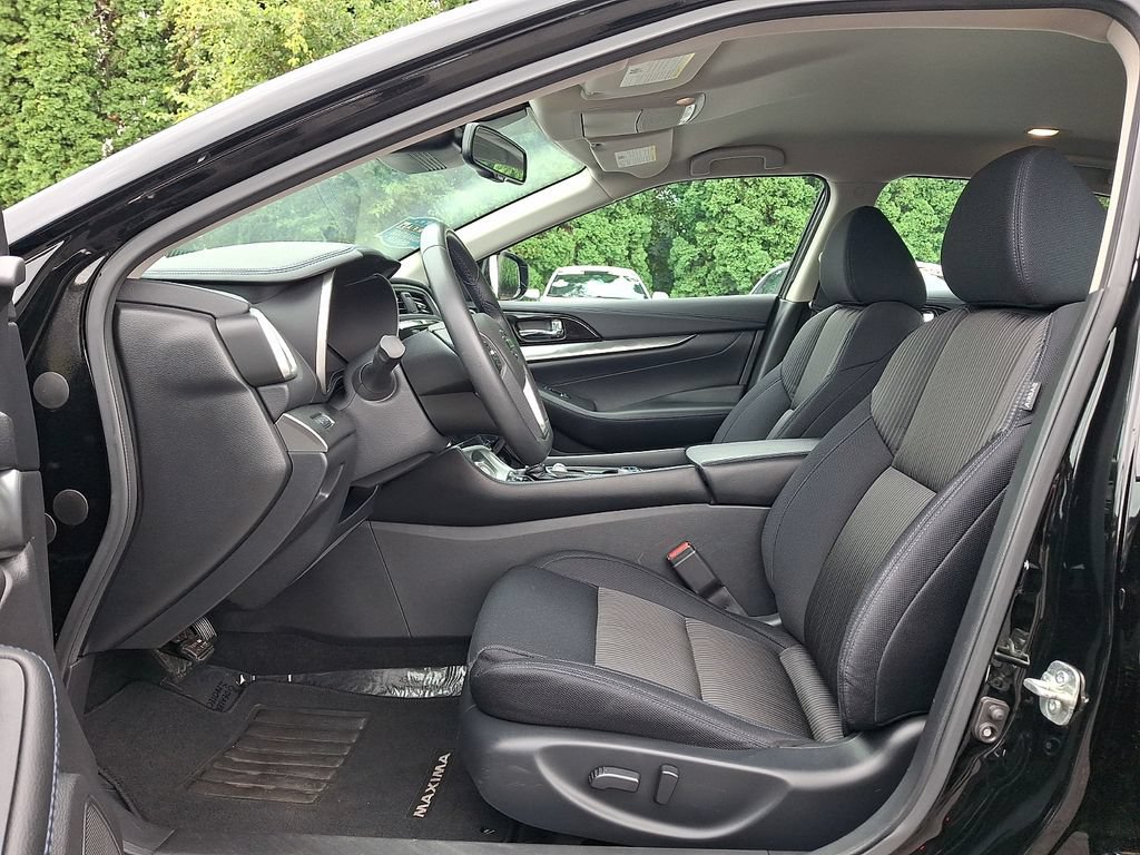 Used 2020 Nissan Maxima 3.5 S w/ Floor Mat Group FWD image 14