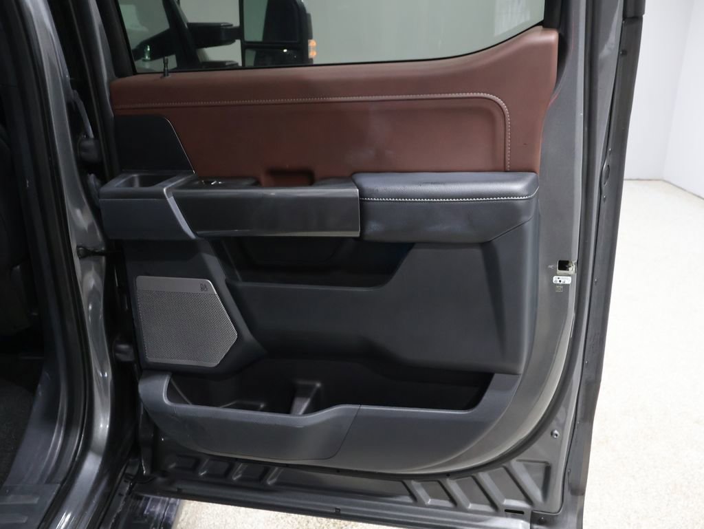 Used 2022 Ford F150 Lariat w/ Equipment Group 502A High image 22