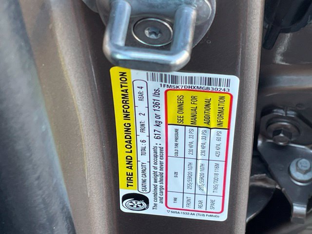 Used 2021 Ford Explorer XLT w/ Equipment Group 202A RWD image 19