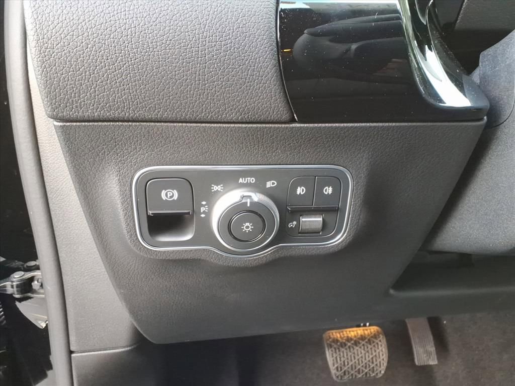 New 2026 Mercedes-Benz GLA 250 4MATIC image 17