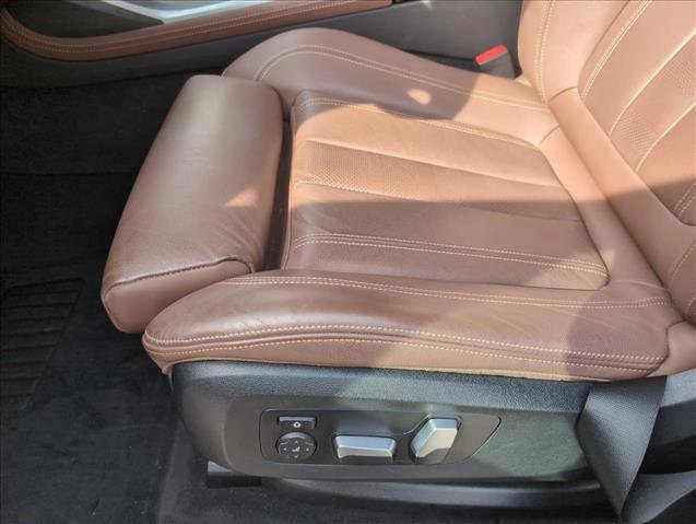 Used 2022 BMW X7 xDrive40i w/ Executive Package image 9