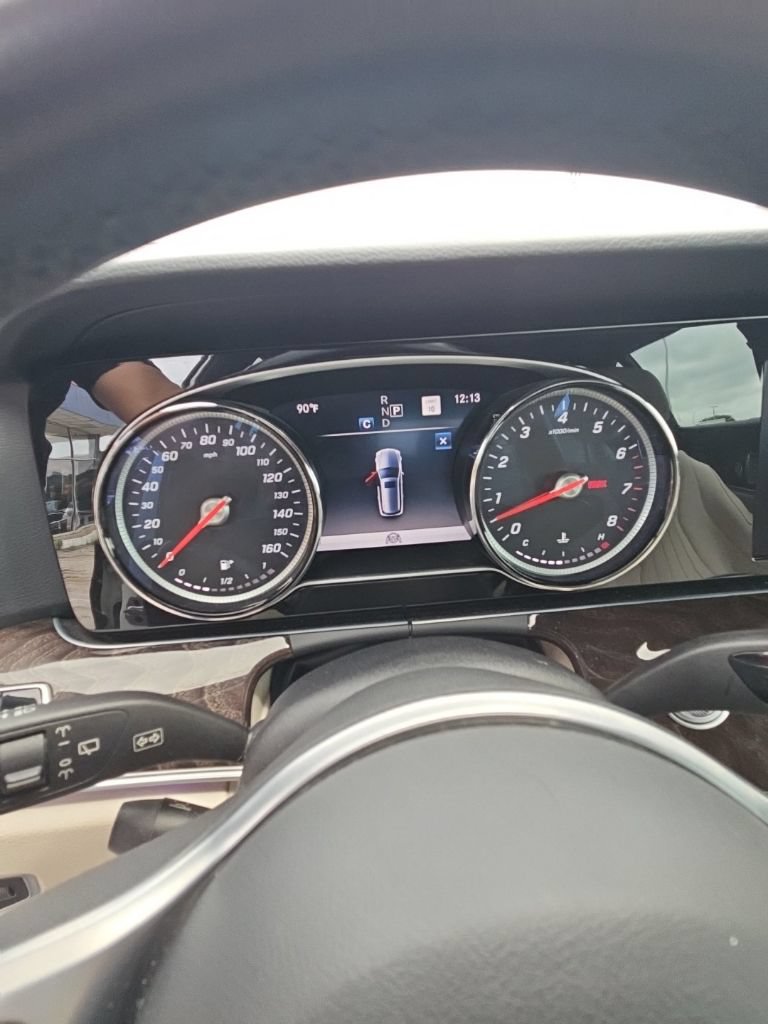 Used 2019 Mercedes-Benz E 450 4MATIC Wagon w/ Premium Package image 14