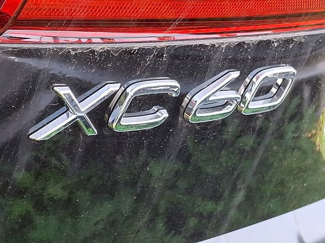 New 2026 Volvo XC60 B5 Plus w/ Protection Package Premier AWD/4WD image 7