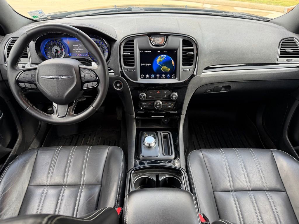 Used 2019 Chrysler 300 S image 15