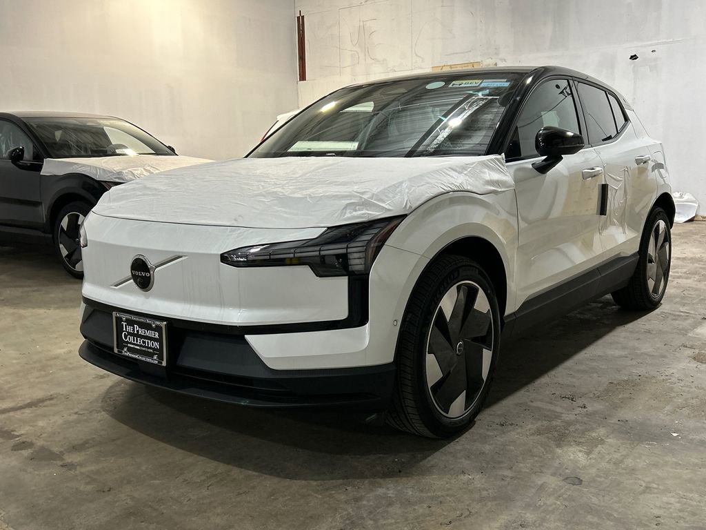 New 2026 Volvo EX30 Ultra w/ Climate Package image 5