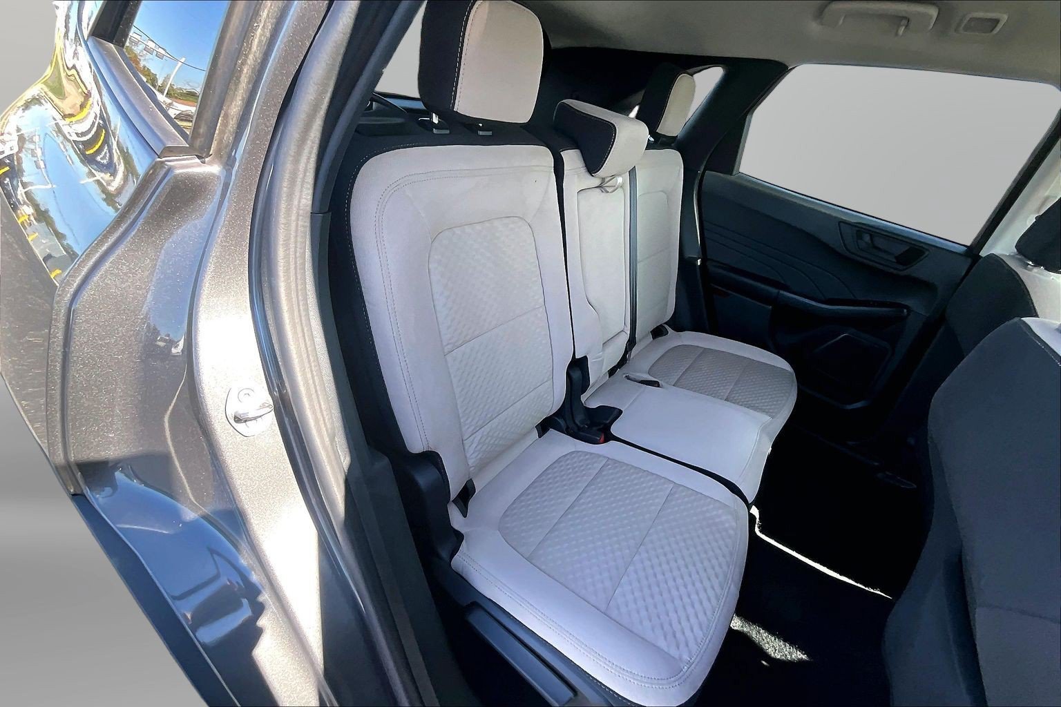 Used 2022 Ford Escape SE w/ Convenience Package AWD/4WD image 17