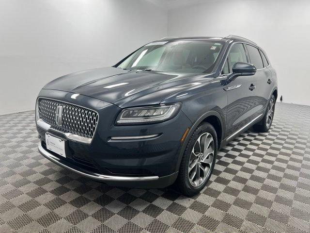 Certified 2023 Lincoln Nautilus Reserve AWD/4WD image 2