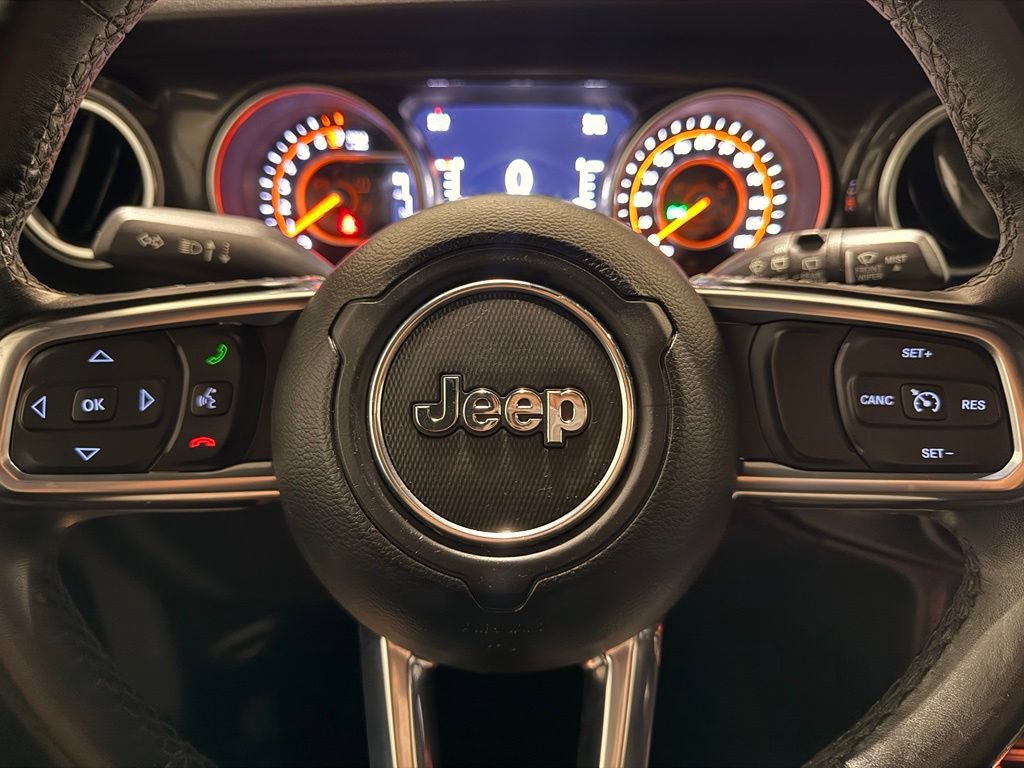 Used 2020 Jeep Wrangler Unlimited Sahara AWD/4WD image 20