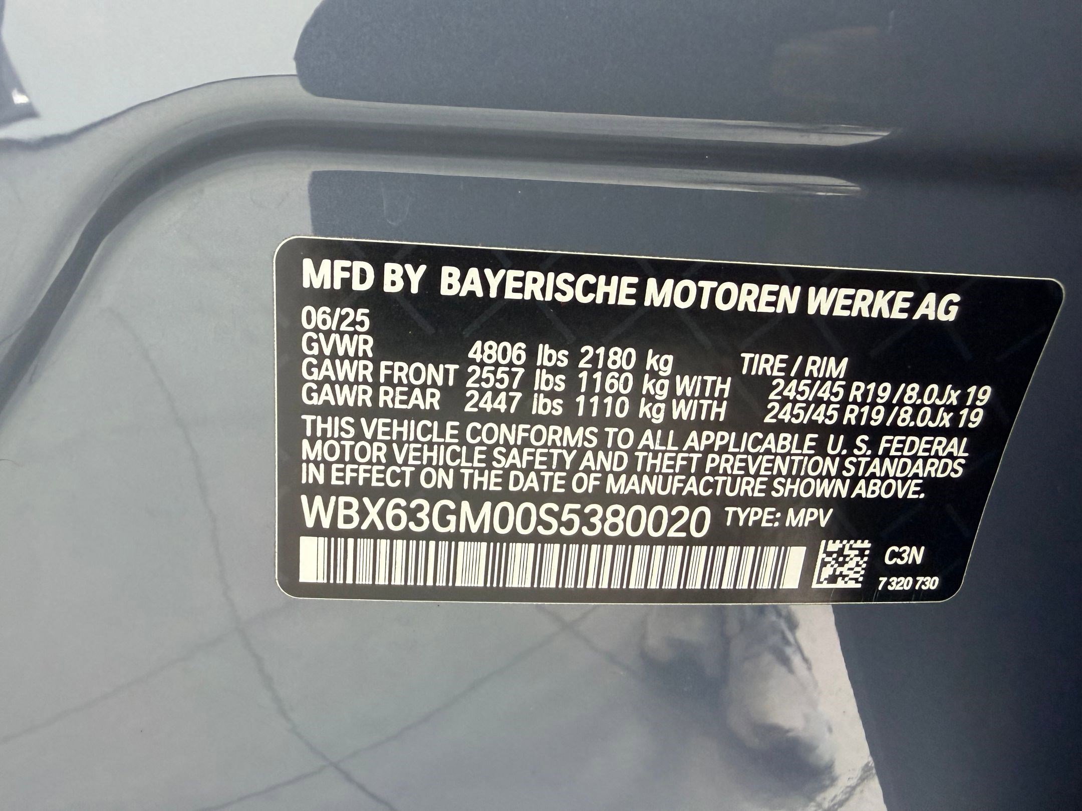 Certified 2025 BMW X2 xDrive28i AWD/4WD image 18
