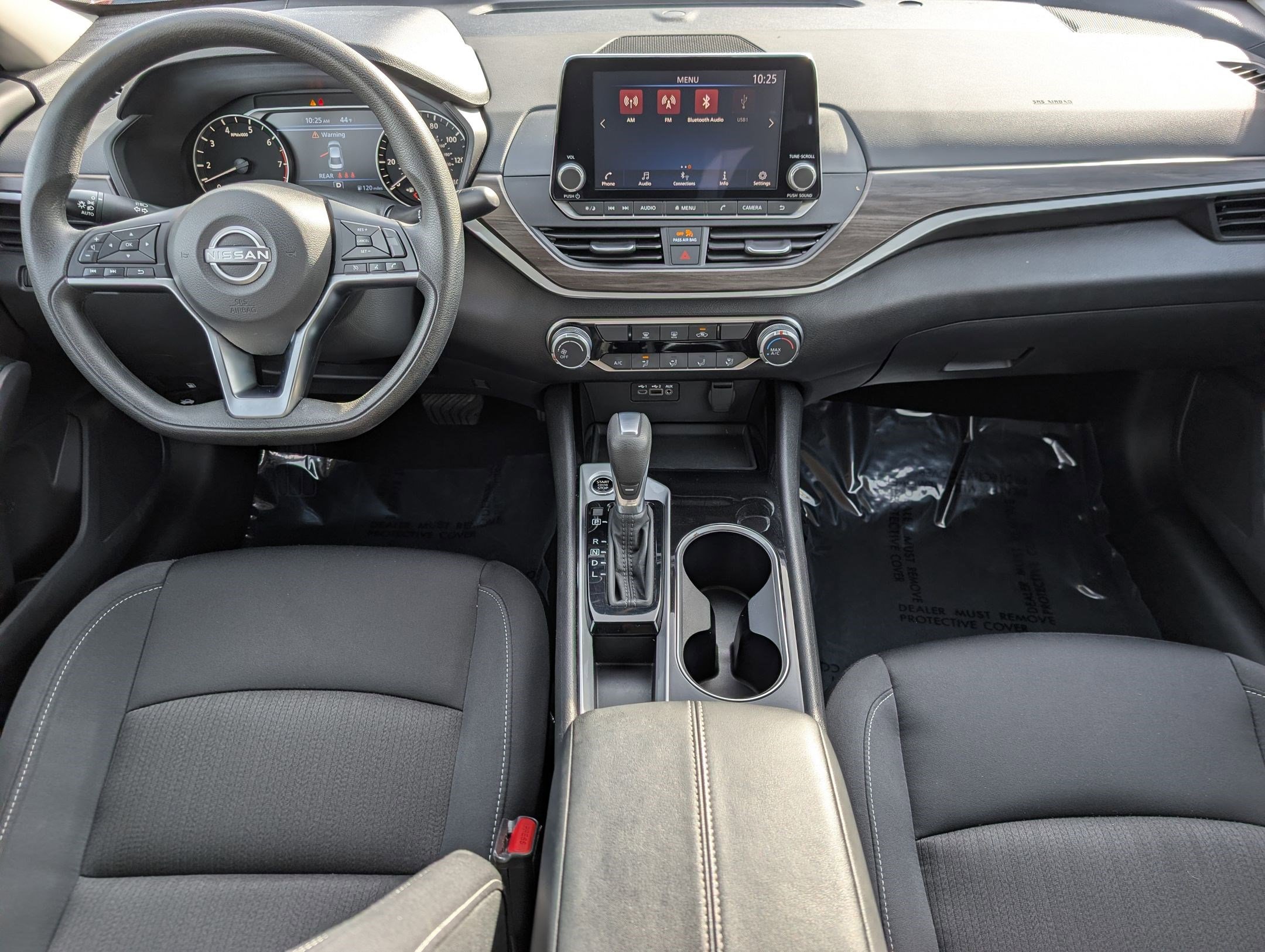 Used 2024 Nissan Altima 2.5 SV image 15