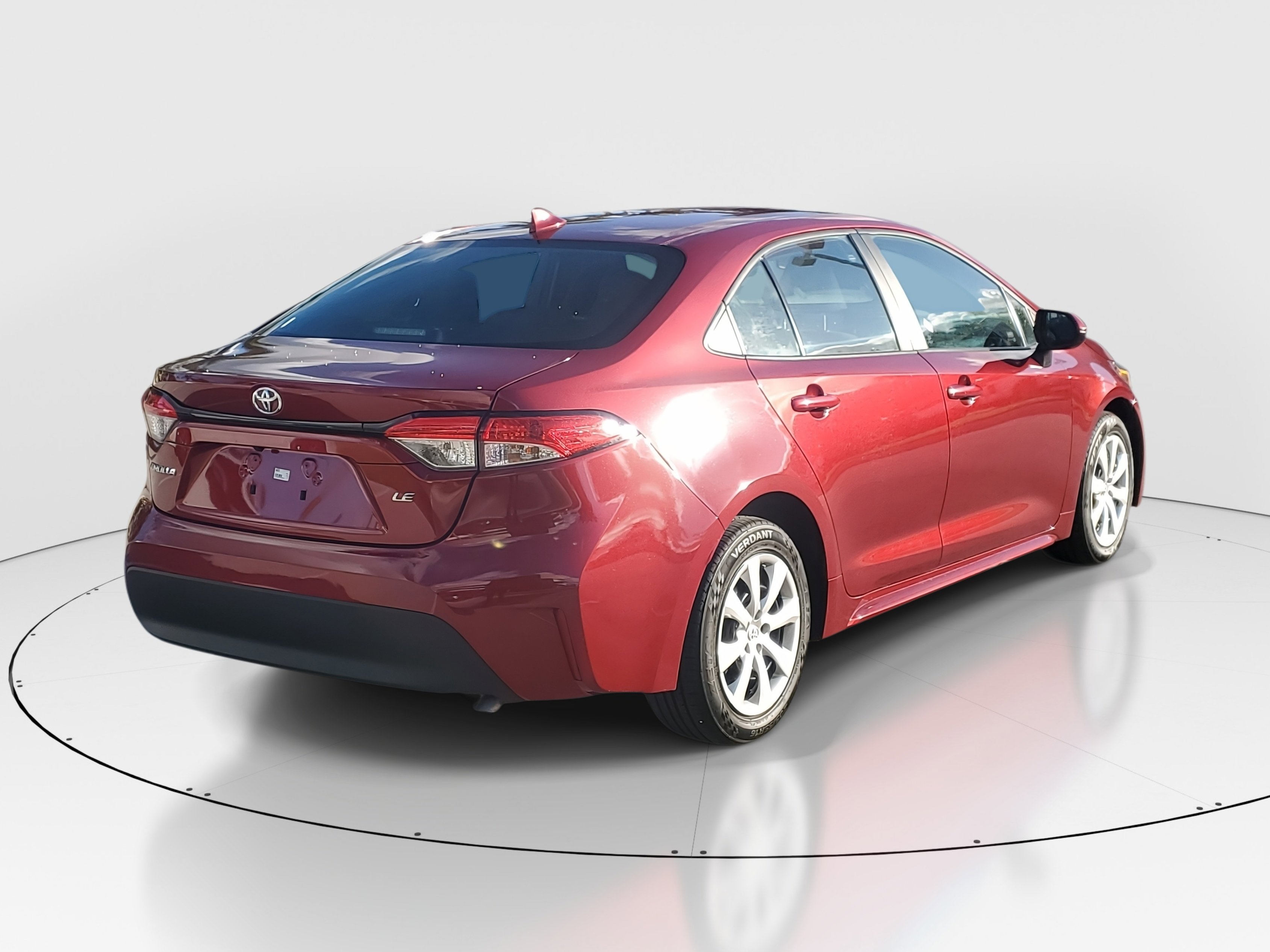 Certified 2024 Toyota Corolla LE image 3