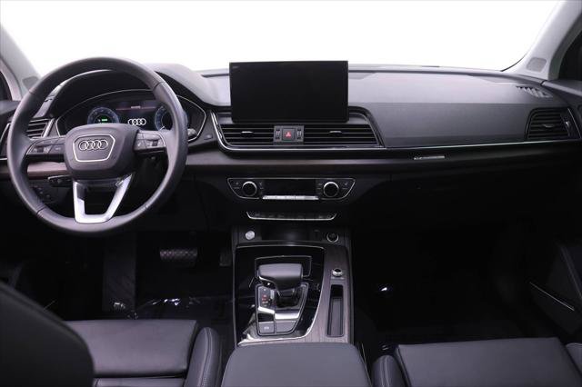 Certified 2024 Audi Q5 e Premium Plus w/ Premium Plus Package AWD/4WD image 8