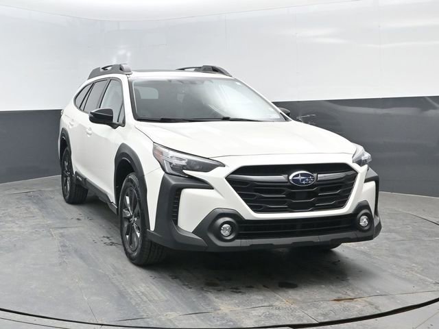 Used 2025 Subaru Outback Onyx Edition AWD/4WD image 2
