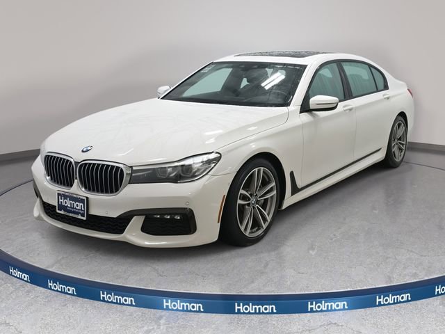 Used 2018 BMW 740i xDrive AWD/4WD image 1