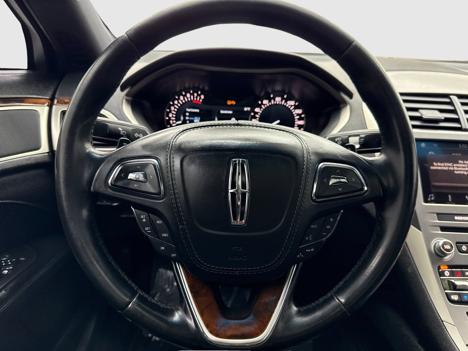 Used 2017 Lincoln MKZ Select w/ Select Plus Package AWD/4WD image 19