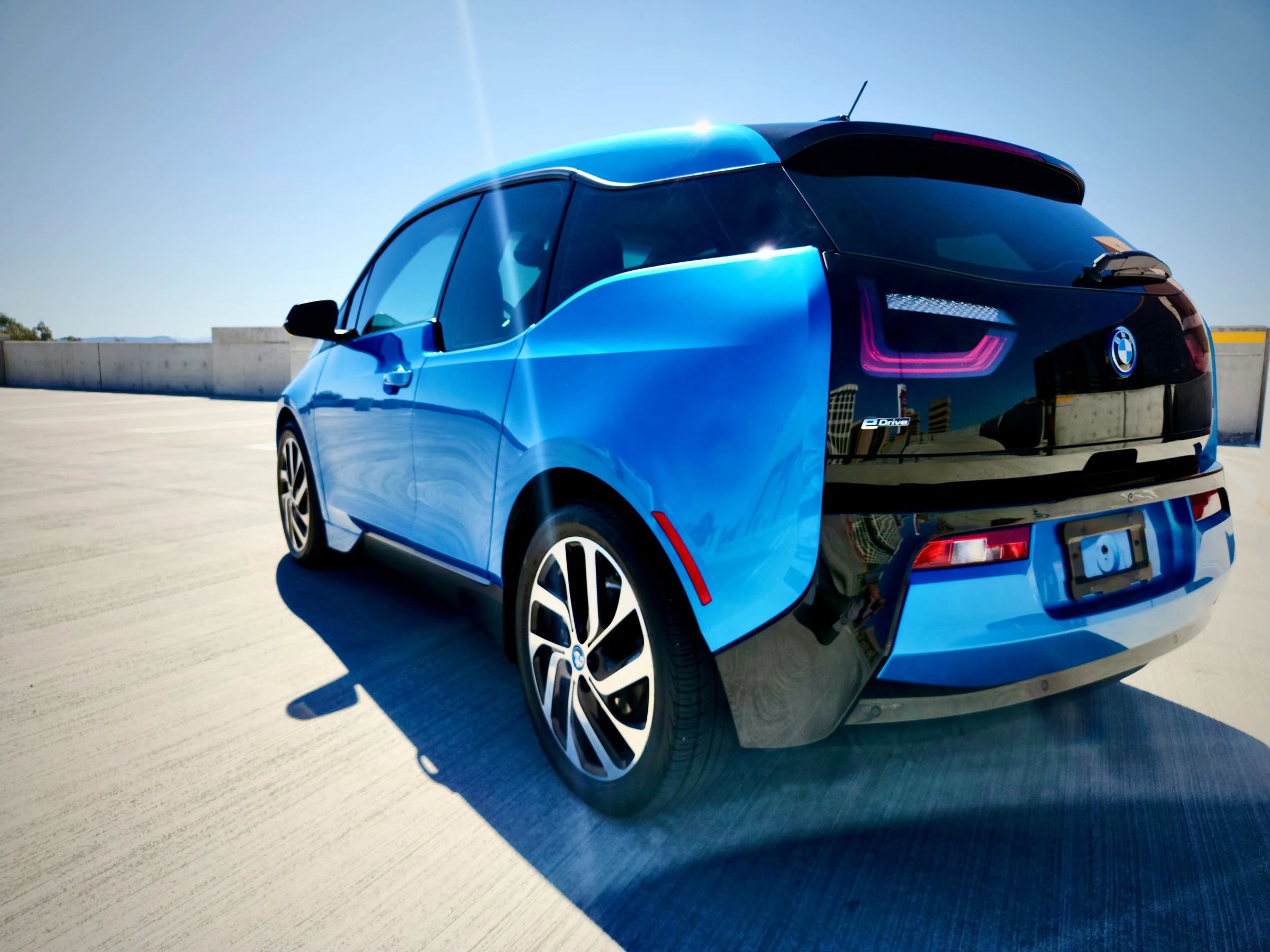 Used 2017 BMW i3 w/ Range Extender image 14