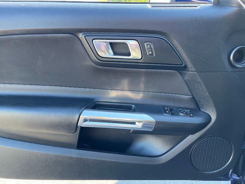 Used 2020 Ford Mustang GT image 6
