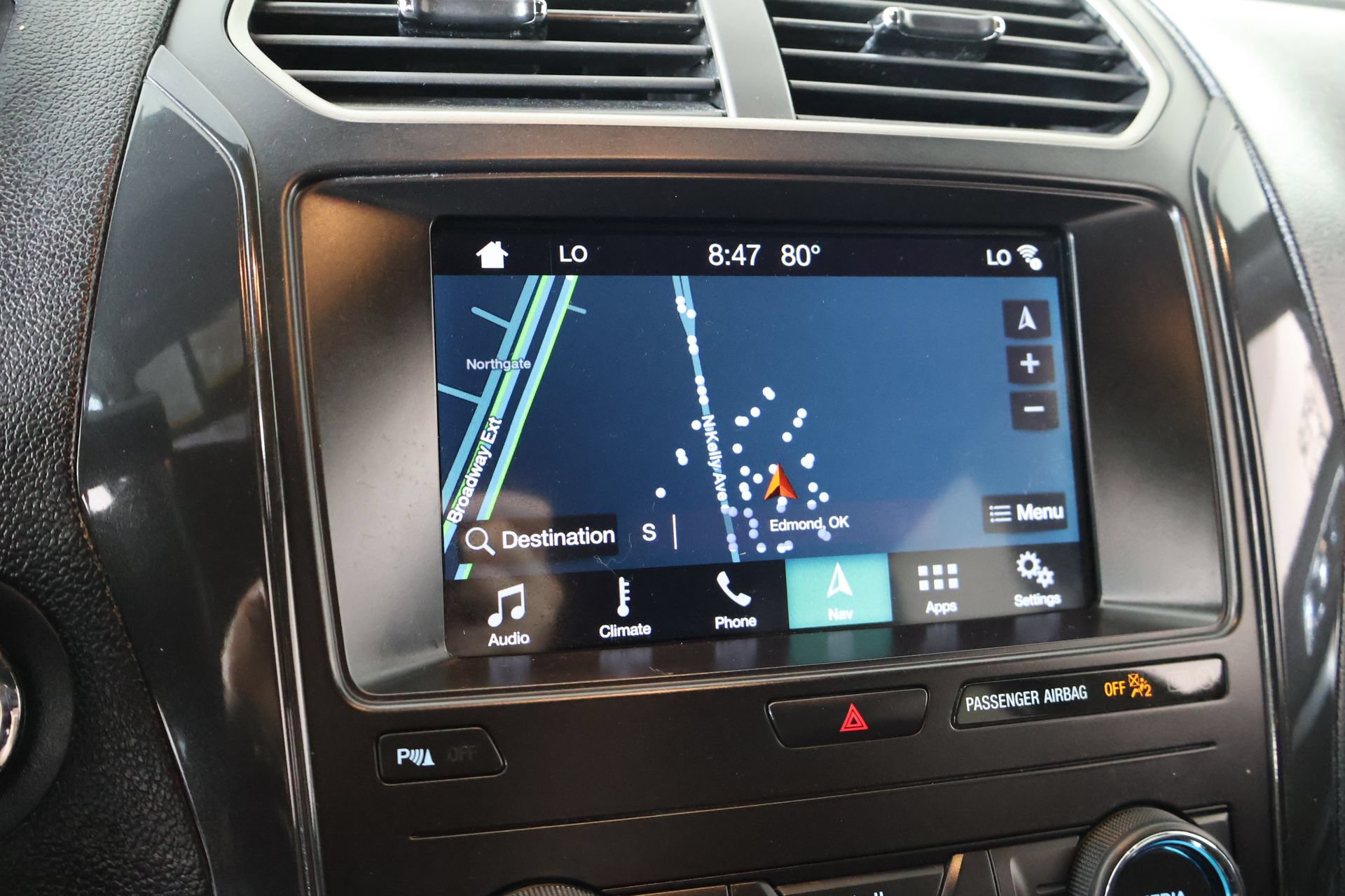 Used 2019 Ford Explorer XLT w/ Equipment Group 202A FWD image 7