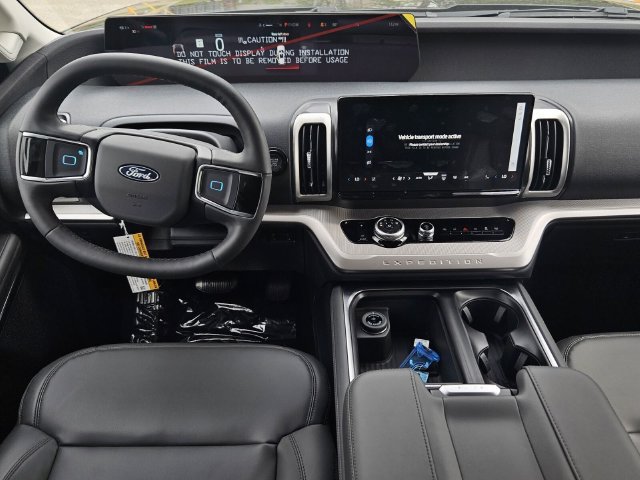 New 2026 Ford Expedition Active RWD image 17