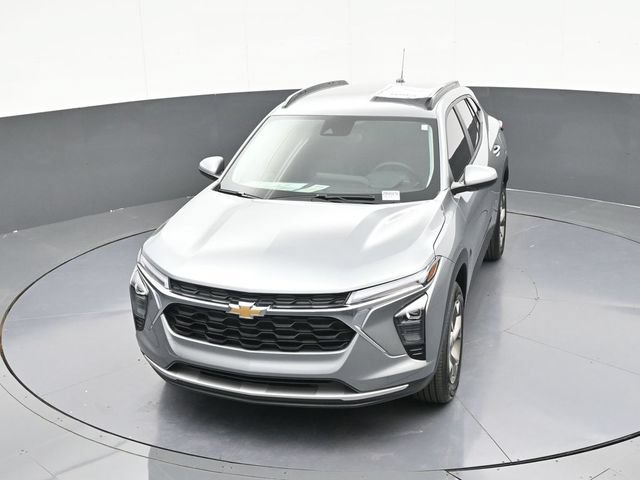New 2026 Chevrolet Trax LT w/ Driver Confidence Package FWD image 57