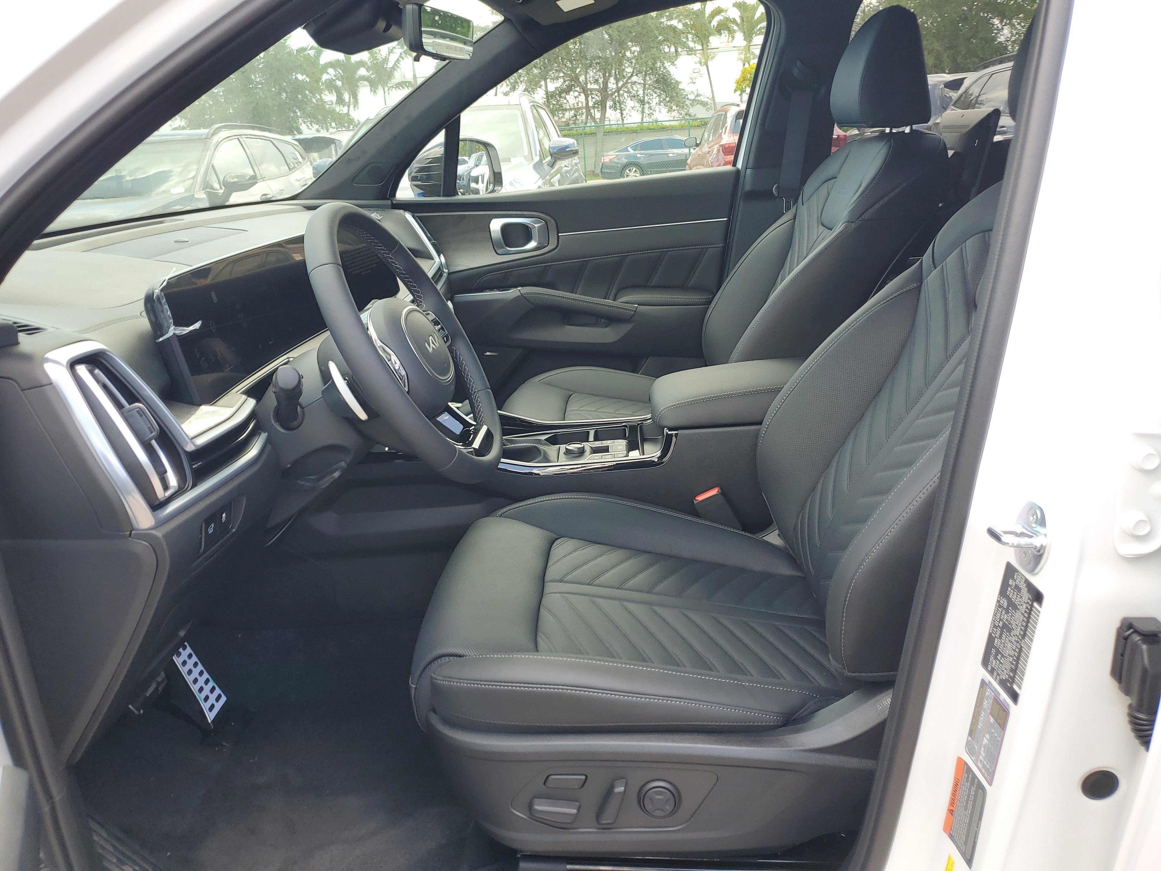 New 2025 Kia Sorento SX Prestige image 9