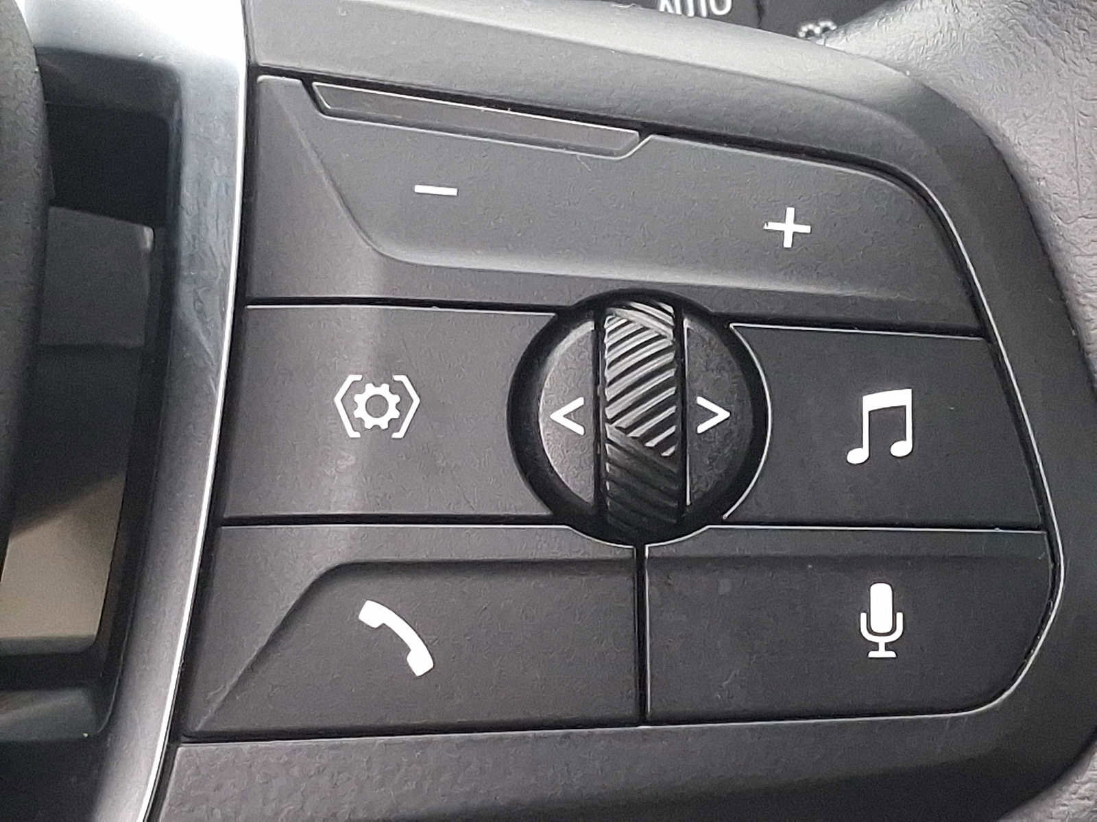 Certified 2023 BMW X1 xDrive28i w/ Convenience Package image 24