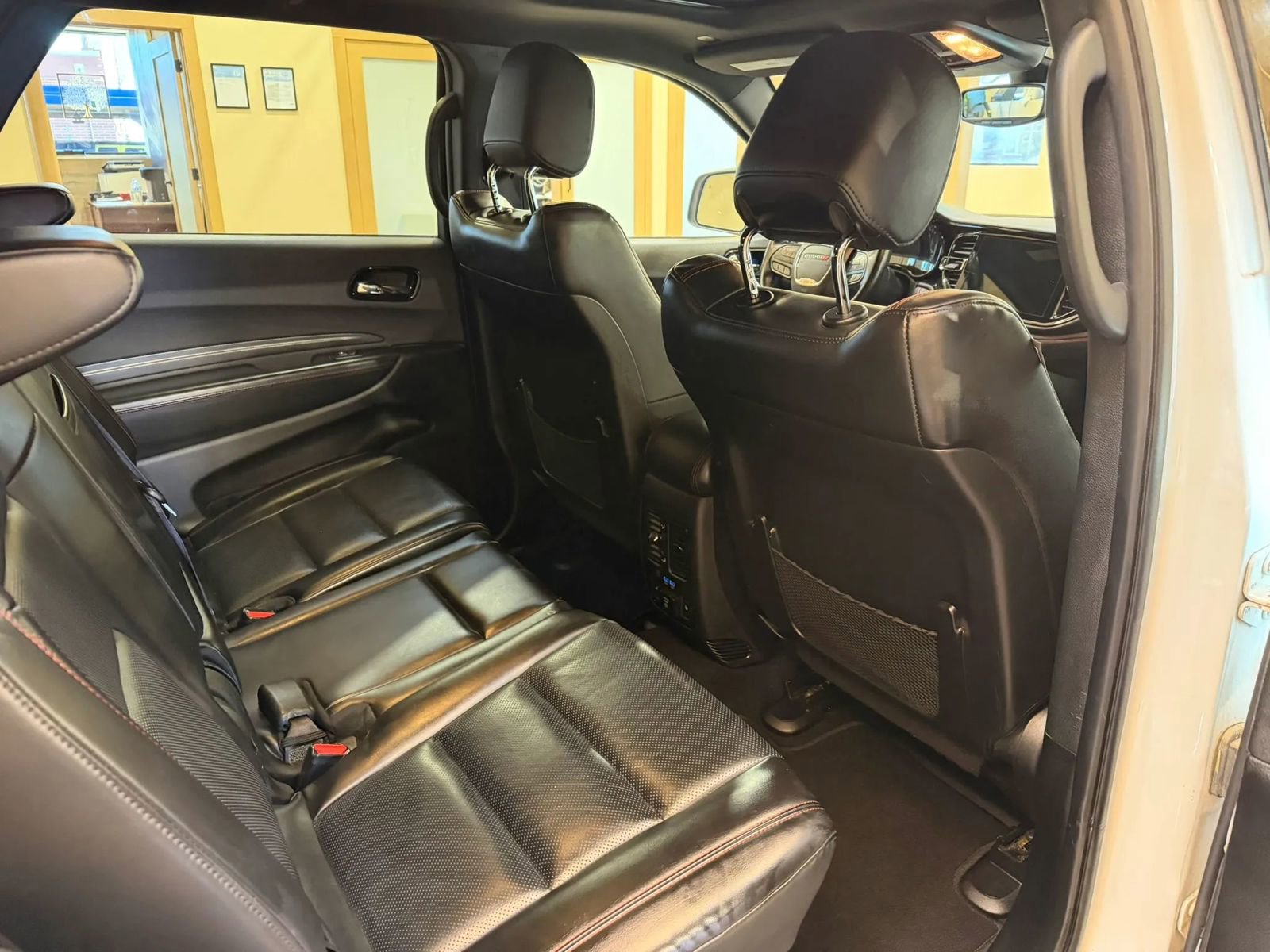 Used 2023 Dodge Durango R/T w/ Blacktop Package image 18