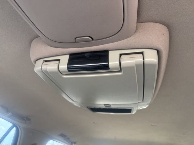 Used 2005 Toyota Sequoia SR5 image 32