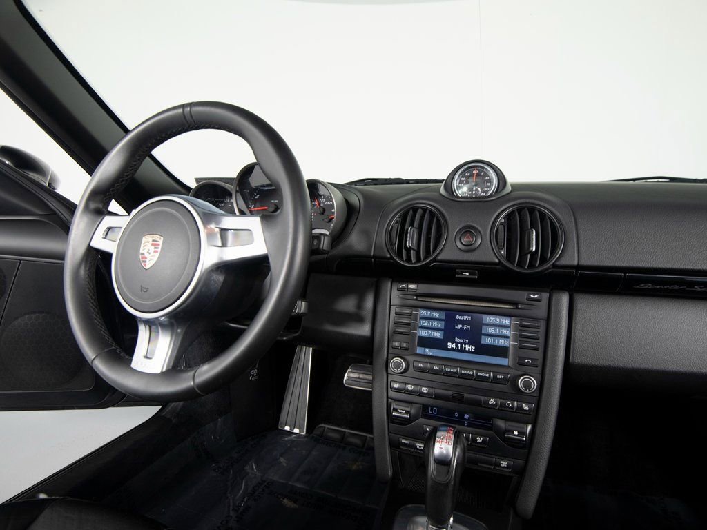 Used 2011 Porsche Boxster Spyder image 31