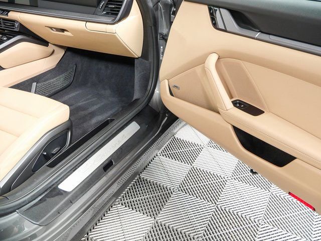 Certified 2020 Porsche 911 Carrera 4 image 21