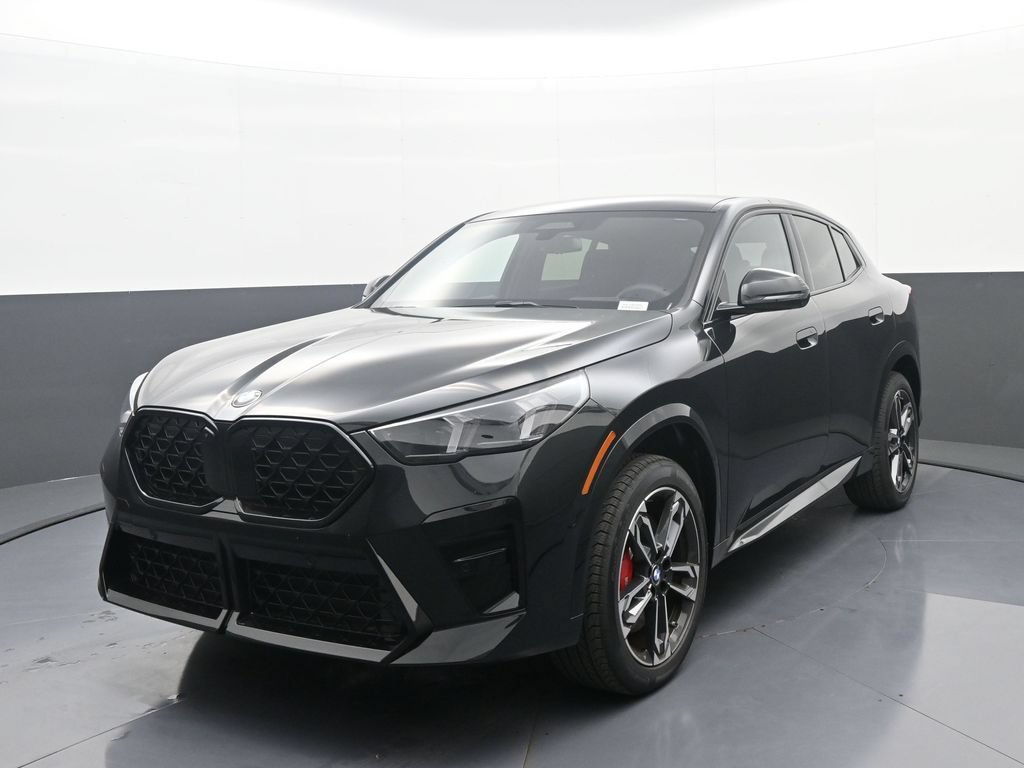 New 2026 BMW X2 xDrive28i w/ Technology Package