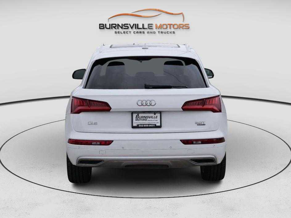 Used 2018 Audi Q5 Prestige w/ Prestige Package image 6