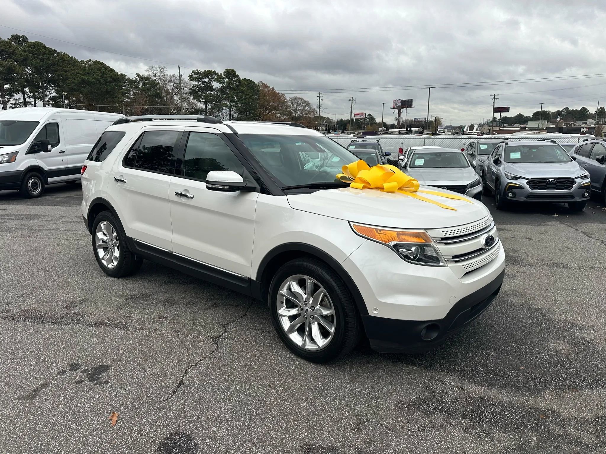 Used 2015 Ford Explorer Limited w/ Equipment Group 302A image 9
