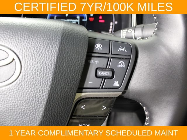Used 2025 Toyota Camry SE FWD image 21