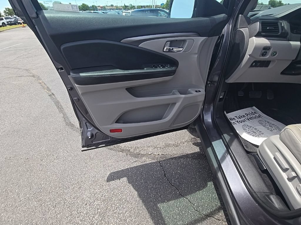 Used 2019 Honda Ridgeline RTL-T image 14