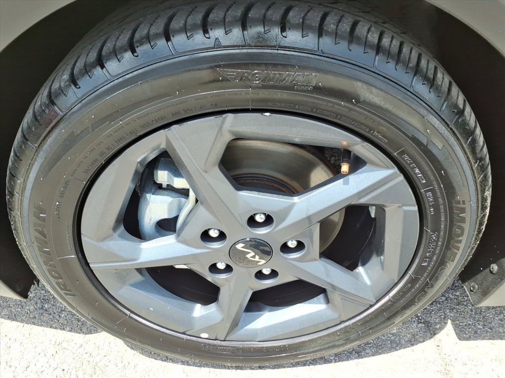 Used 2025 Kia K4 FWD image 10