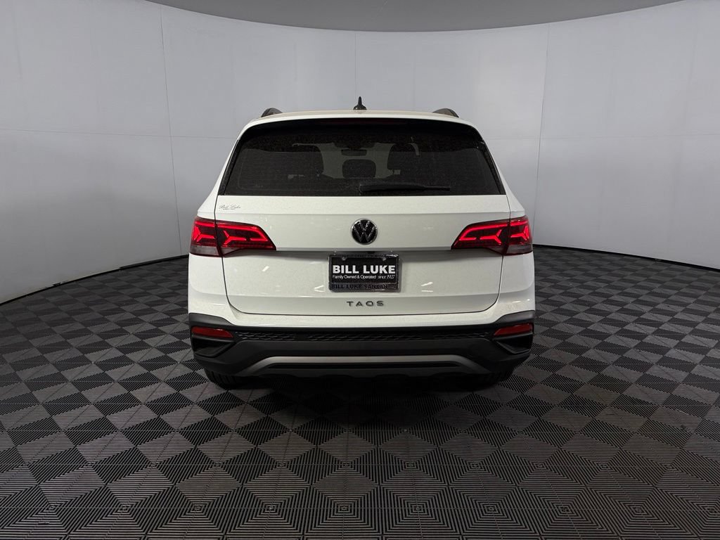 Used 2023 Volkswagen Taos S FWD image 9