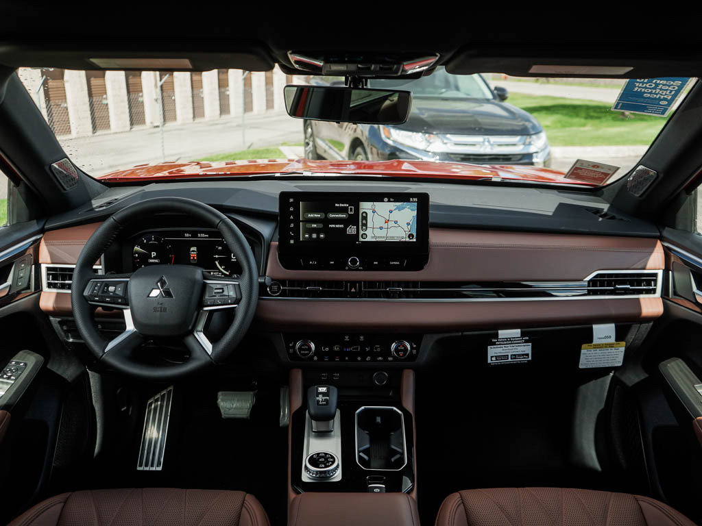 New 2026 Mitsubishi Outlander SEL AWD/4WD image 13