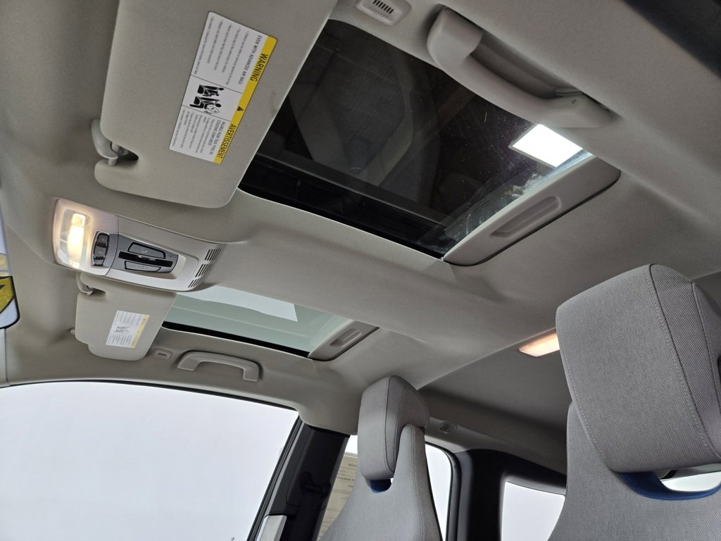 Used 2018 BMW i3 w/ Range Extender image 9