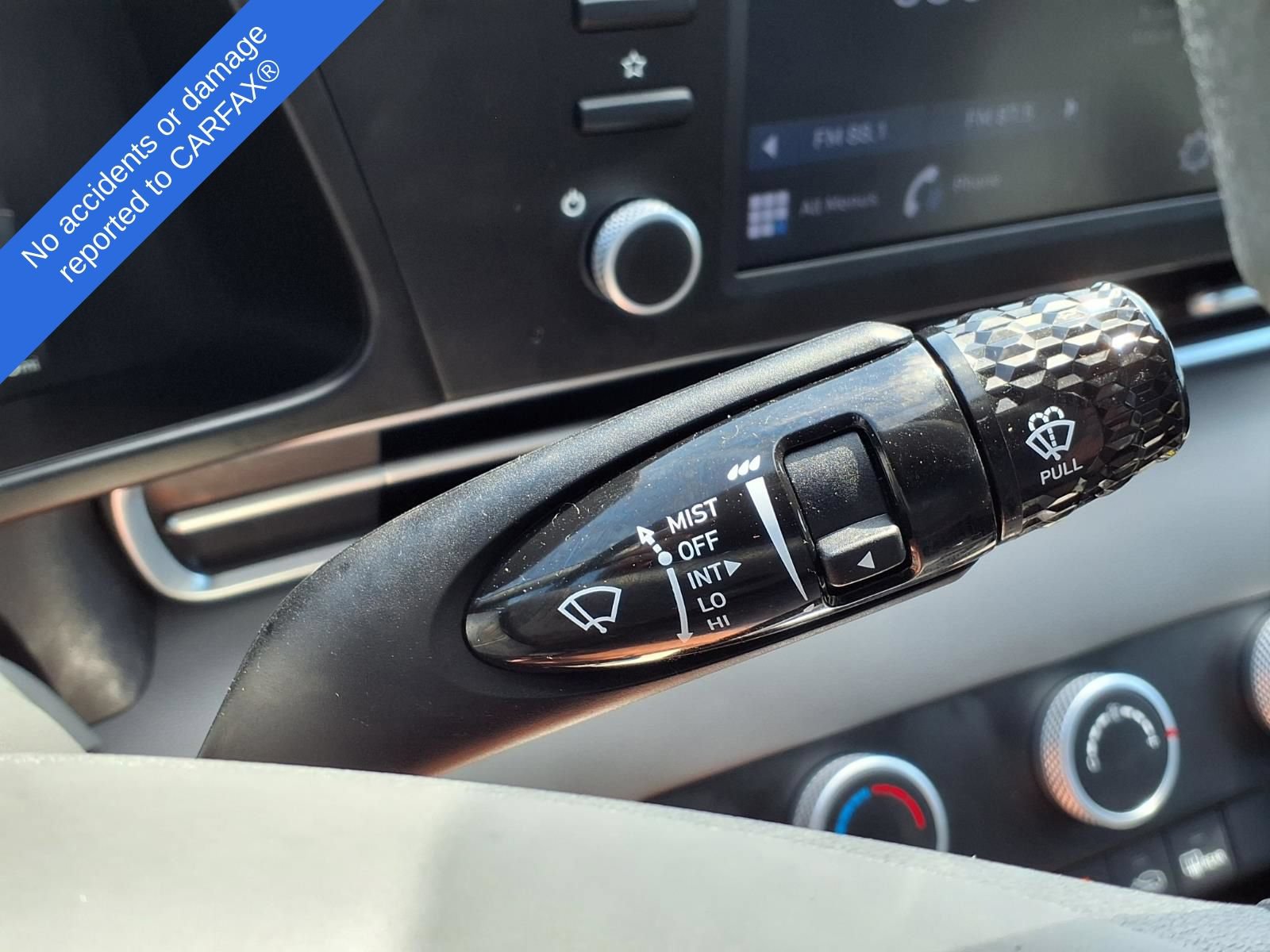 Used 2022 Hyundai Elantra SE FWD image 20