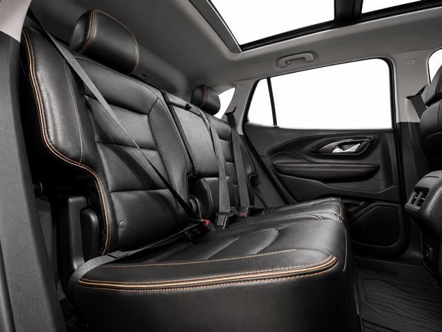 Used 2024 GMC Terrain AT4 w/ LPO, Floor Liner Package AWD/4WD image 25