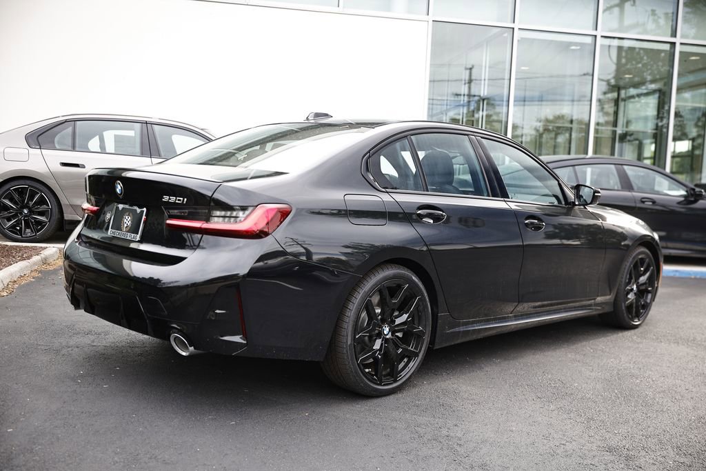 New 2026 BMW 330i Sedan w/ M Sport Package image 7