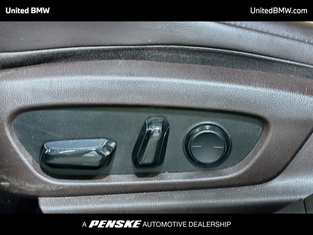 Used 2020 Lexus ES 350 w/ Accessory Package FWD image 11
