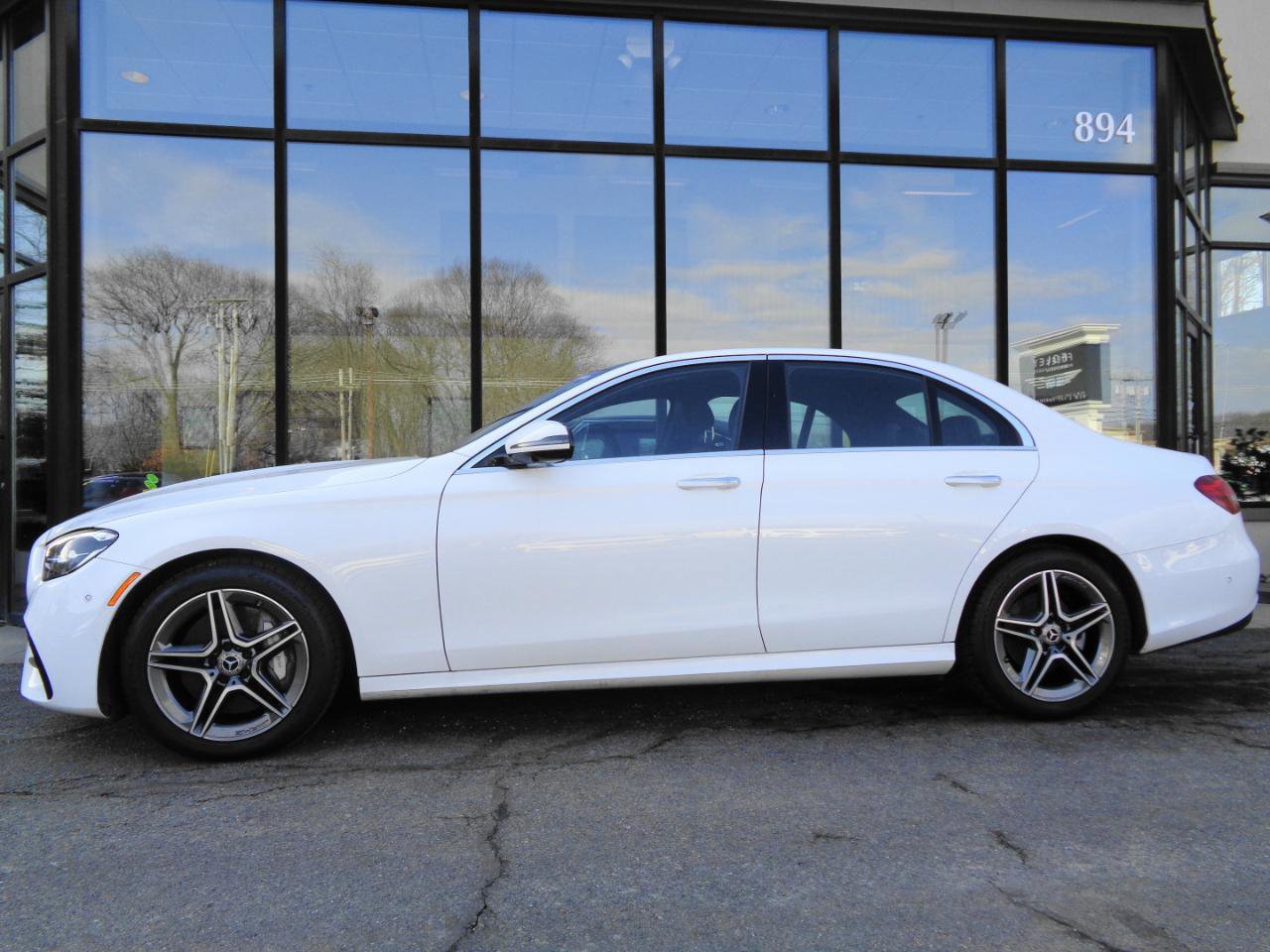 Used 2023 Mercedes-Benz E 350 4MATIC Sedan w/ Premium Package image 8