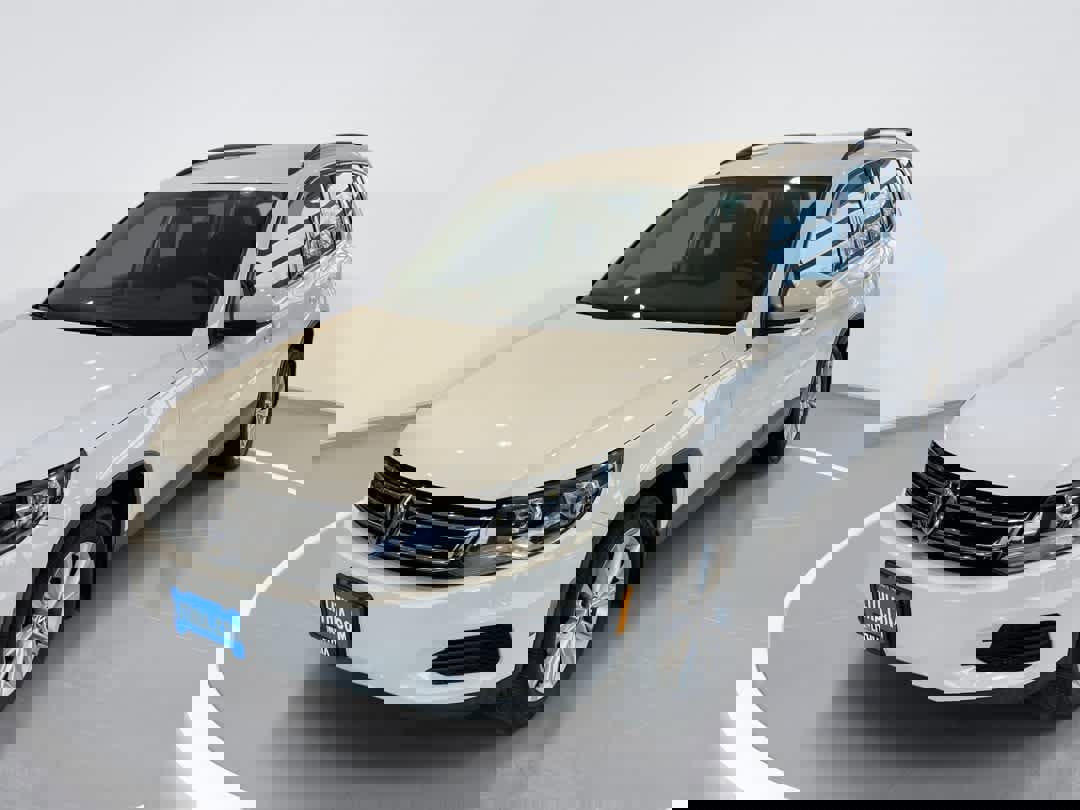 Used 2017 Volkswagen Tiguan Limited w/ Premium Package