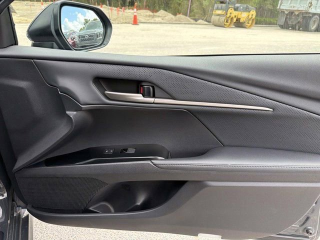Certified 2025 Toyota Camry XSE image 15