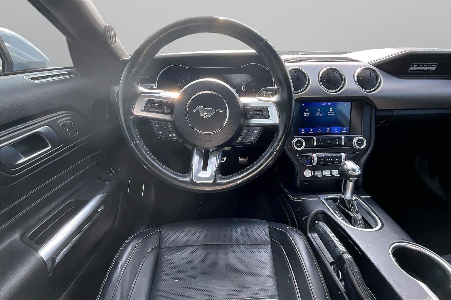 Used 2022 Ford Mustang Premium w/ Equipment Group 201A RWD image 5