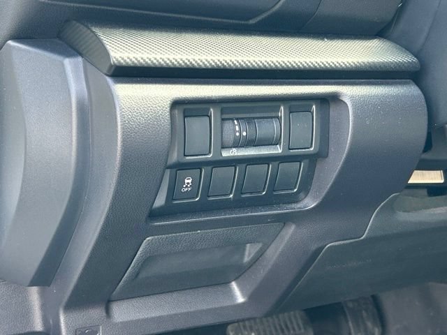 Used 2019 Subaru Impreza 2.0i w/ Eyesight AWD/4WD image 21