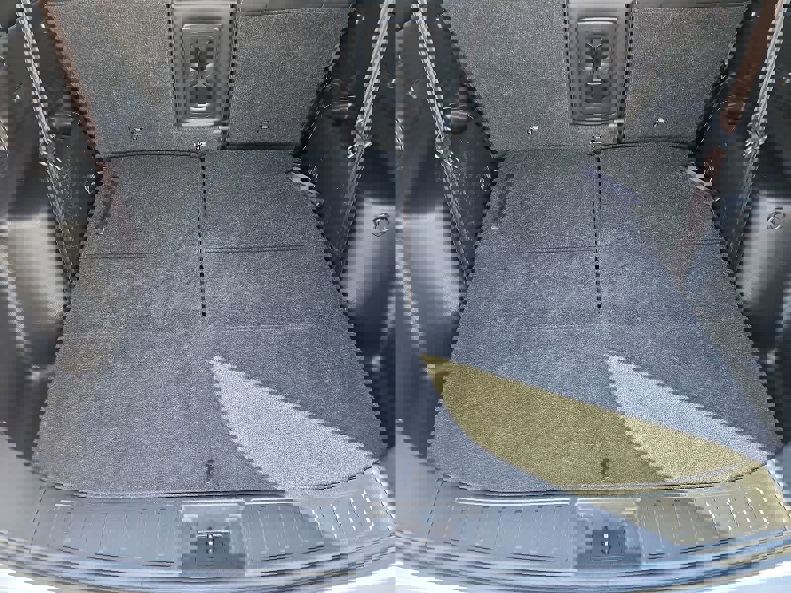 Used 2024 Mitsubishi Outlander SE image 34