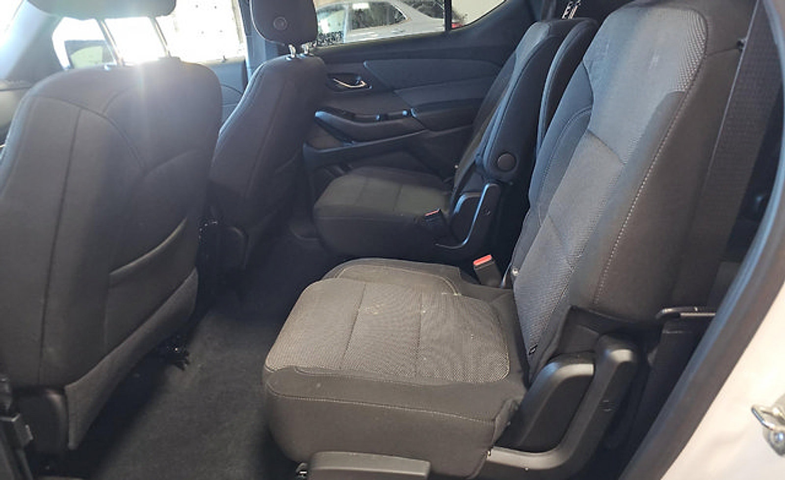 Used 2023 Chevrolet Traverse LT AWD/4WD image 19